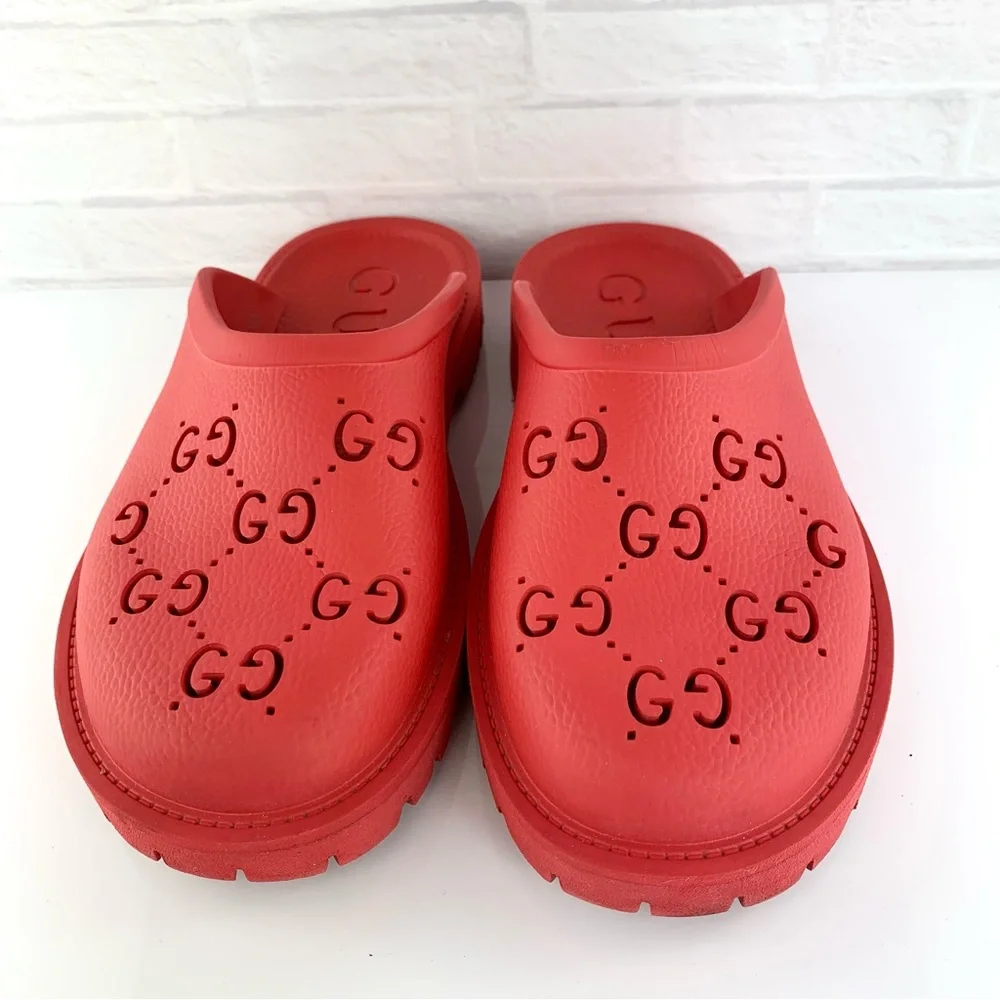Authentic GUCCI GG Red Rubber Slip On Mens Sandal/Clog/Mules Size US 6
